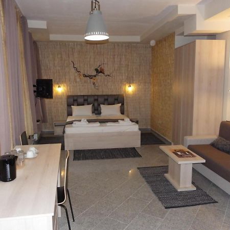 Mini Sofia Apartment ภายนอก รูปภาพ