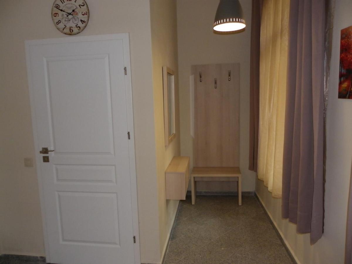 Mini Sofia Apartment ภายนอก รูปภาพ