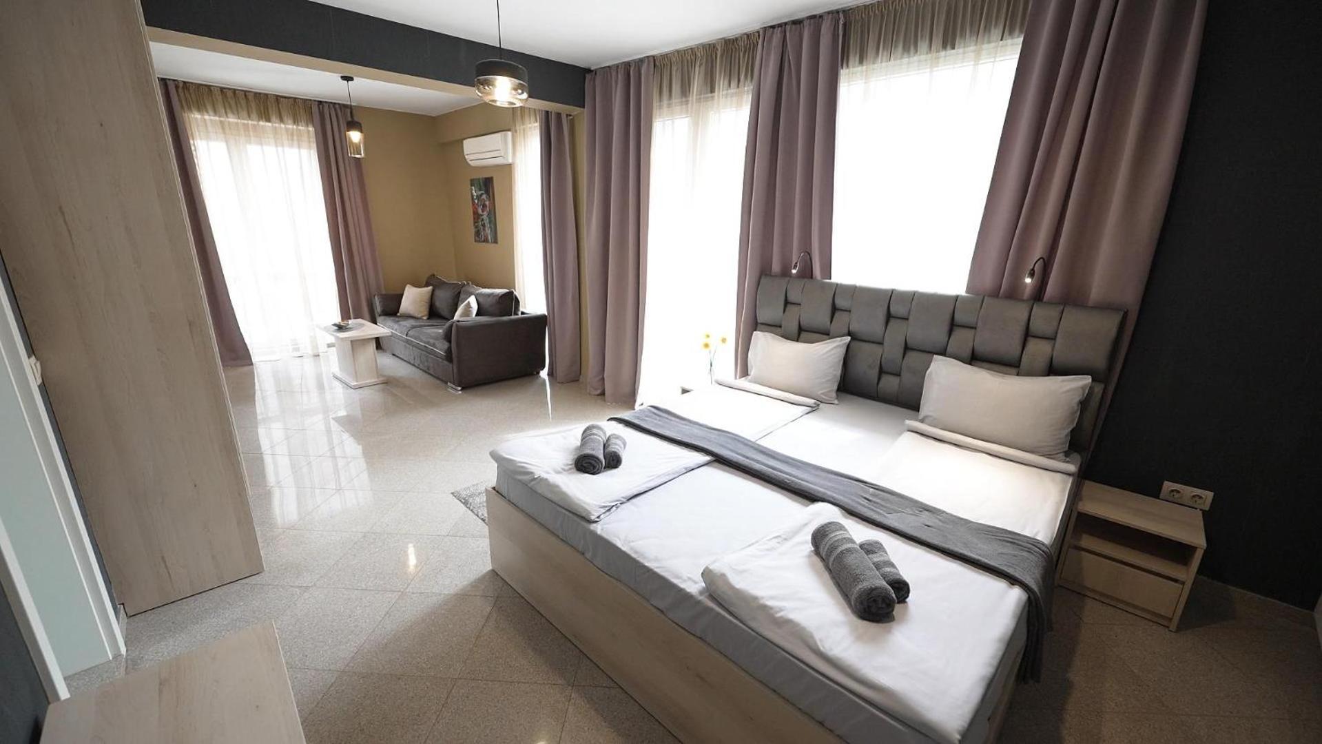 Mini Sofia Apartment ภายนอก รูปภาพ