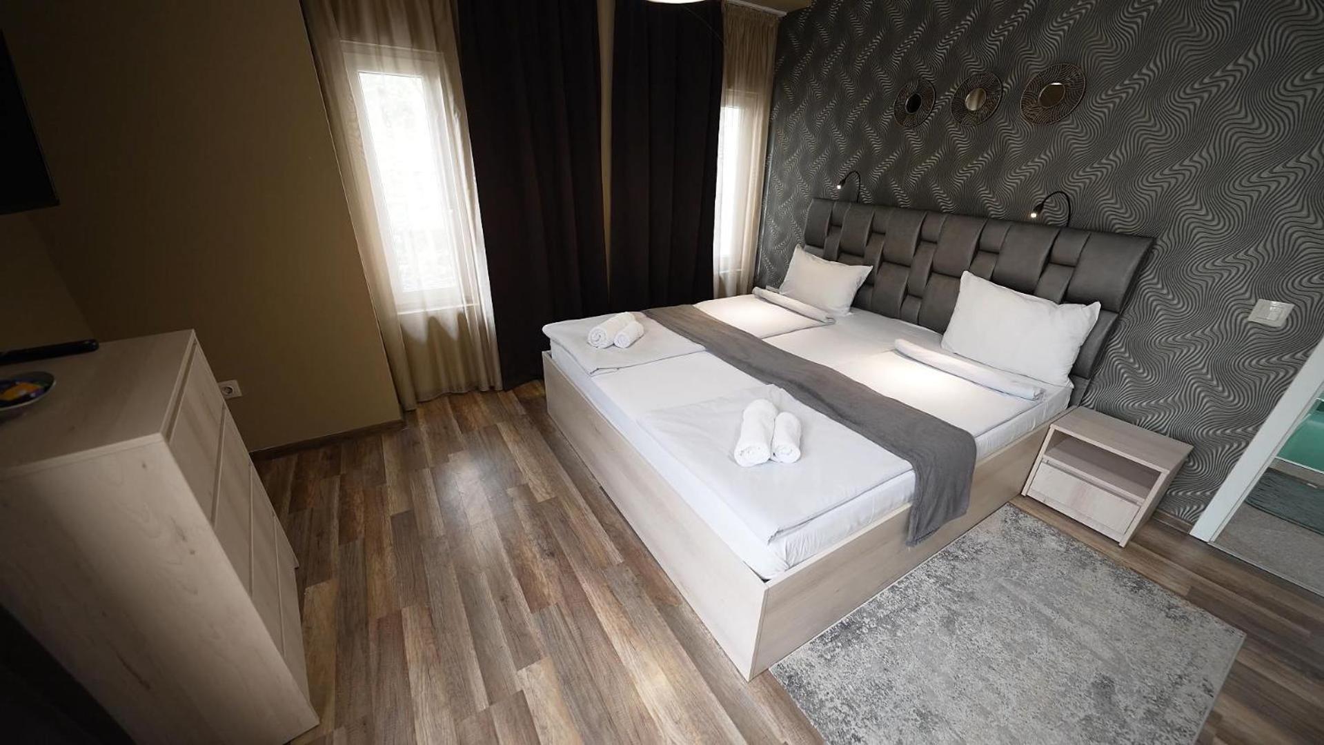 Mini Sofia Apartment ภายนอก รูปภาพ