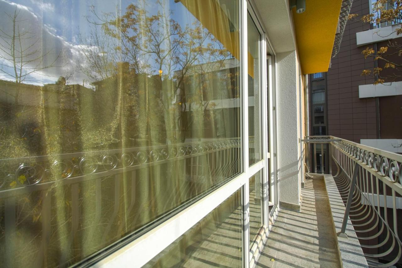 Mini Sofia Apartment ภายนอก รูปภาพ